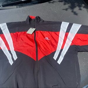 Balenciaga unifit  jacket fits up to men’s large